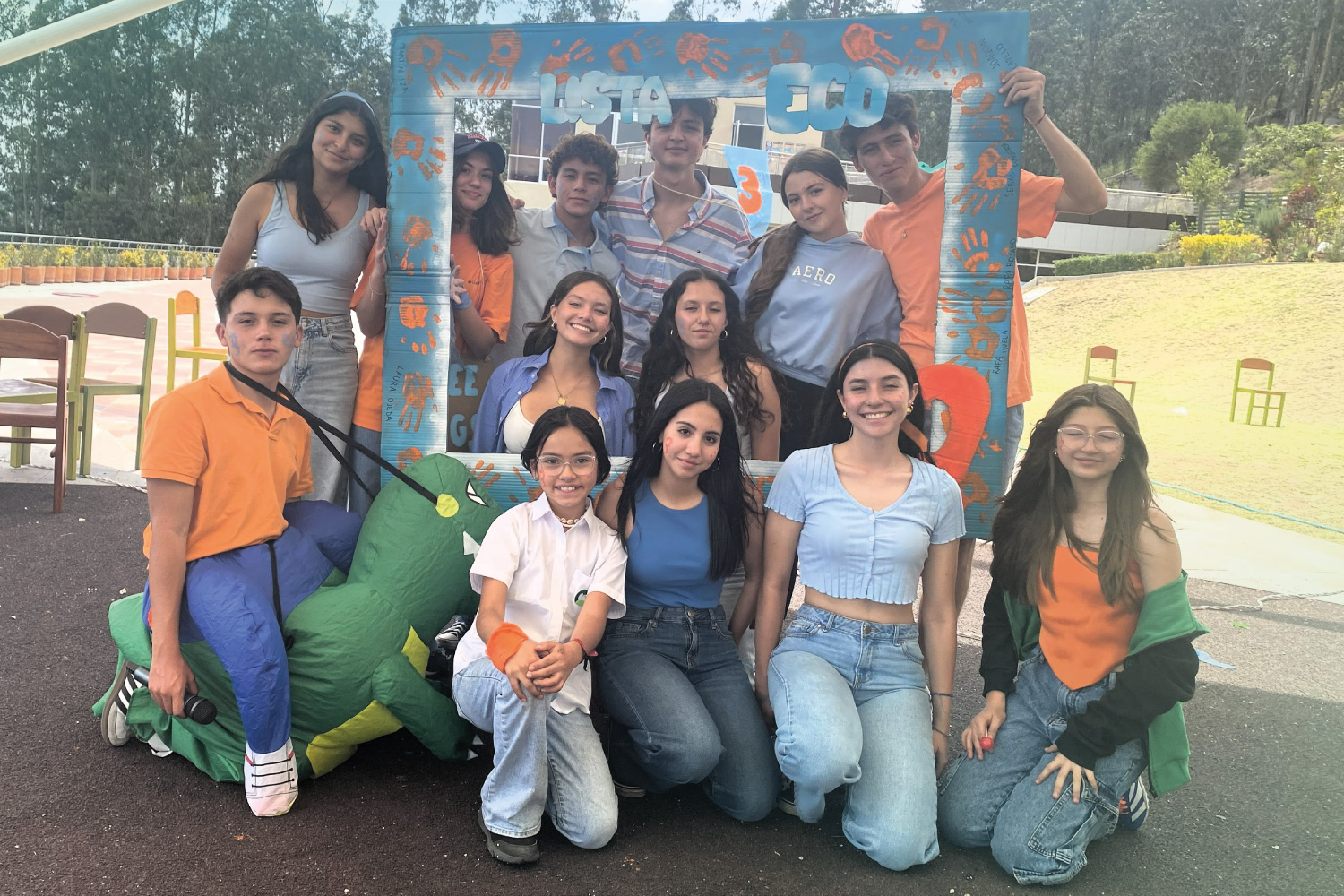 votaciones para la elección del Consejo Estudiantil Liceo Campo Verde 2025 - 2026